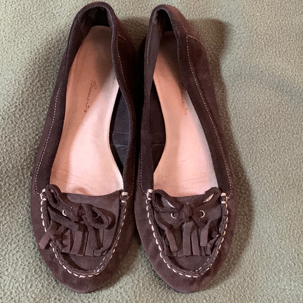 Eddie Bauer brown leather slip-on shoes. Size 8 - Picture 1 of 5